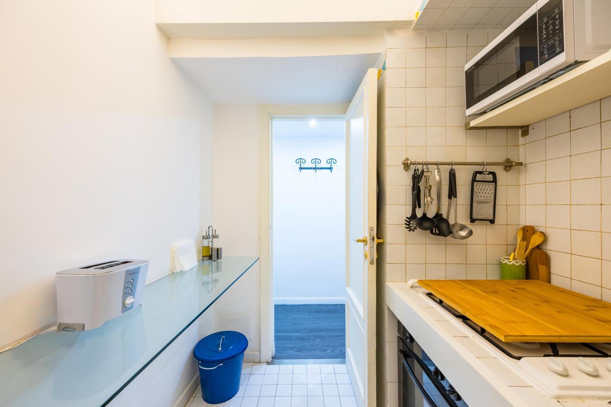 Hidden Gem On Chiaia Pedastrian Area By Napoliapartments