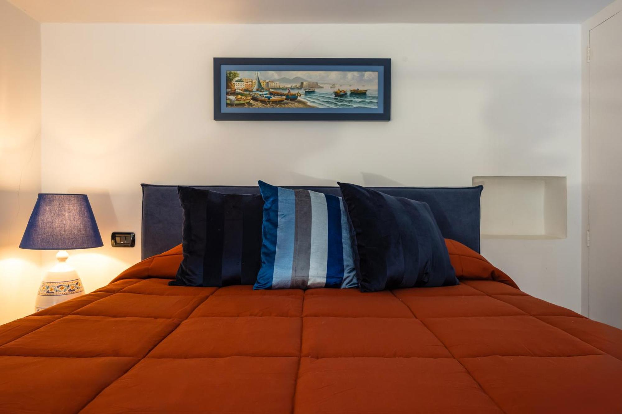 Hidden Gem On Chiaia Pedastrian Area By Napoliapartments Appartamento